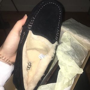 Ugg ansley slippers